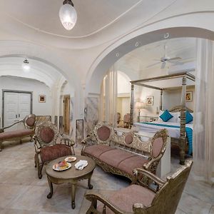 Queen Suite